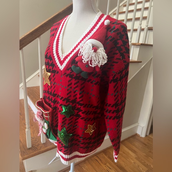 Ugly Sweater Christmas Sweater. V-neck with pockets. Size M - Picture 2 of 4